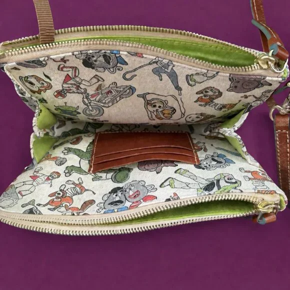 Dooney & Bourke Disney Toy Story 4 Crossbody Bag Woody Buzz Fold Over Wallet - Picture 7 of 16